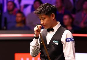 赵心童：王楚钦作为顶尖球员，他具备的一些东西我应该向他学习